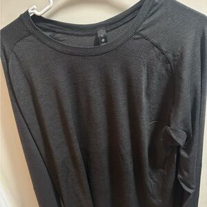 Lululemon Metal Vent Long Sleeve Shirt